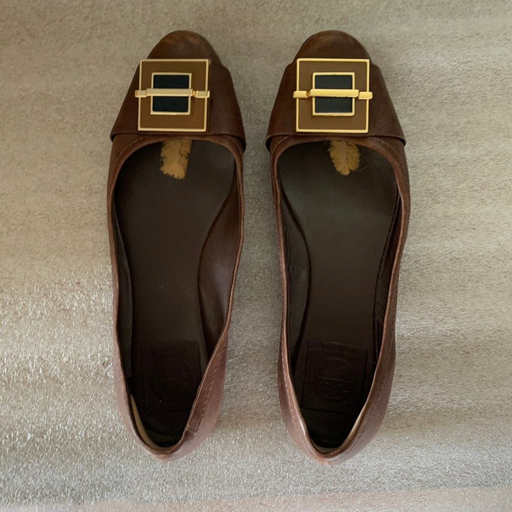 Tory Burch brown leather flats square metal detail